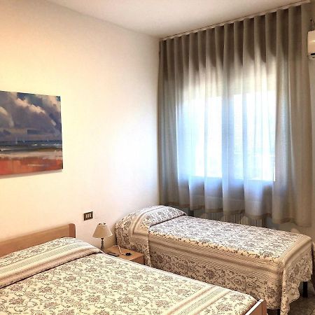 Zzznon Attivo Ex Dl5 E Dl6 Lejlighed Lido di Jesolo Eksteriør billede