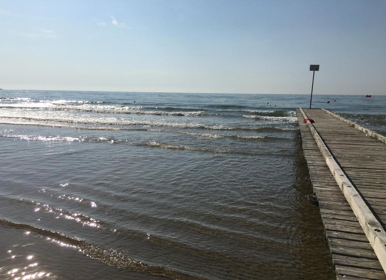 Zzznon Attivo Ex Dl5 E Dl6 Lejlighed Lido di Jesolo Eksteriør billede